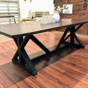 Tres Gallery Dining Table