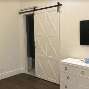 Seis Panel Barndoor